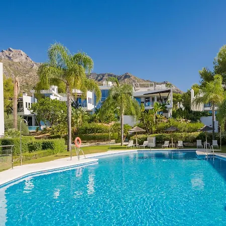 Vacation I Finesse, Luxury Villa, Golden Mile, Swimming-pools, Sauna, Spa, Gym, Minutes From Golfs And Beaches * Marbella