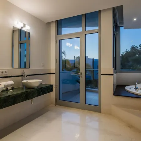 Villa Vacation I Finesse, Luxury Villa, Golden Mile, Swimming-pools, Sauna, Spa, Gym, Minutes From Golfs And Beaches