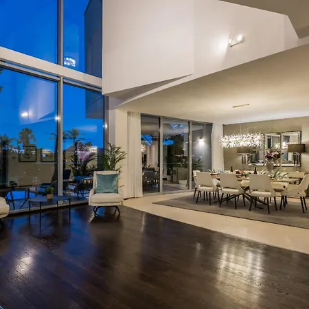 Vacation I Finesse, Luxury Villa, Golden Mile, Swimming-pools, Sauna, Spa, Gym, Minutes From Golfs And Beaches * Marbella