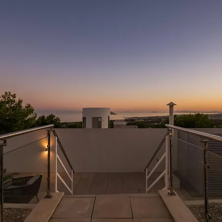 Vacation I Finesse, Luxury Villa, Golden Mile, Swimming-pools, Sauna, Spa, Gym, Minutes From Golfs And Beaches Villa *