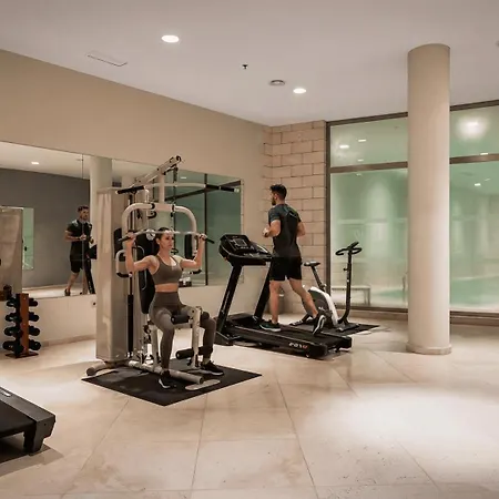 Vacation I Finesse, Luxury Villa, Golden Mile, Swimming-pools, Sauna, Spa, Gym, Minutes From Golfs And Beaches