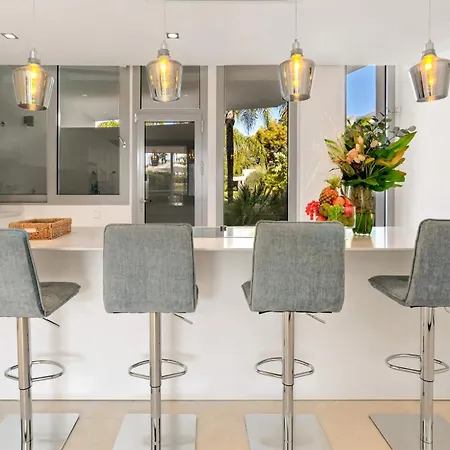 Willa Vacation I Finesse, Luxury Villa, Golden Mile, Swimming-pools, Sauna, Spa, Gym, Minutes From Golfs And Beaches *