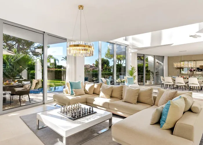 Vacation I Finesse, Luxury Villa, Golden Mile, Swimming-pools, Sauna, Spa, Gym, Minutes From Golfs And Beaches Μαρμπέλλα