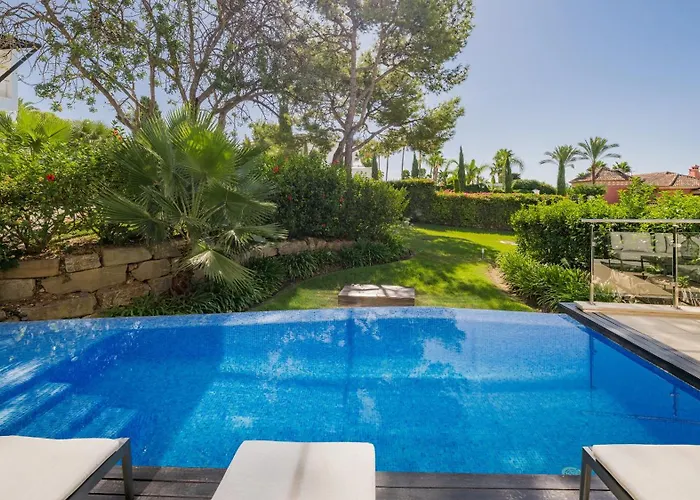 Βίλα Vacation I Finesse, Luxury Villa, Golden Mile, Swimming-pools, Sauna, Spa, Gym, Minutes From Golfs And Beaches *