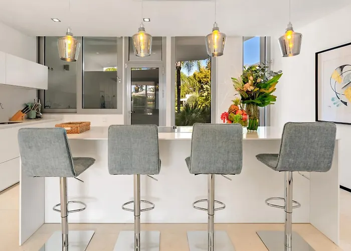 Willa Vacation I Finesse, Luxury Villa, Golden Mile, Swimming-pools, Sauna, Spa, Gym, Minutes From Golfs And Beaches *