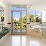 Vacation I Finesse, Luxury Villa, Golden Mile, Swimming-pools, Sauna, Spa, Gym, Gated Community, Minutes From Golfs And Beaches Villa Marbella